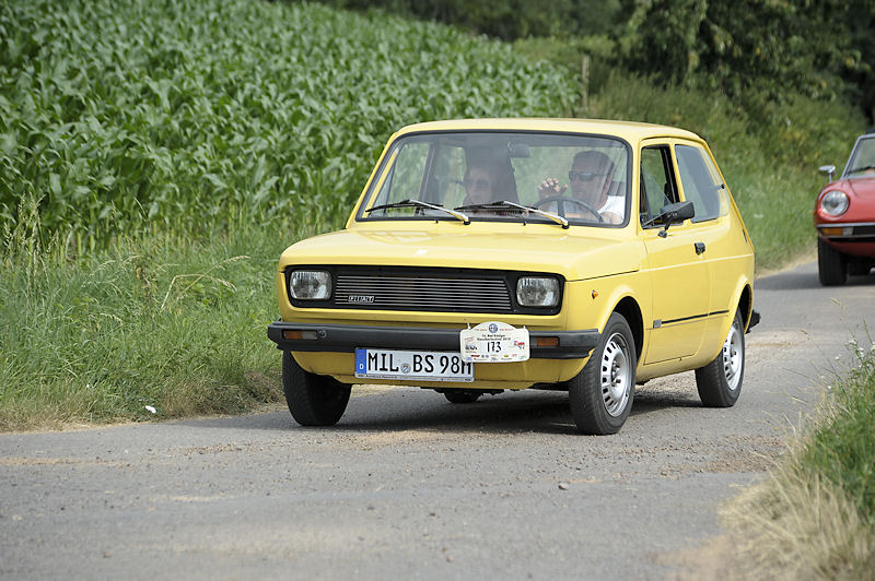 Fiat127_173fc.jpg