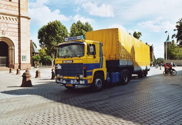 Scania1b.jpg