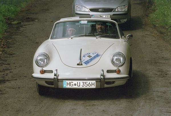 Porsche356_96.jpg