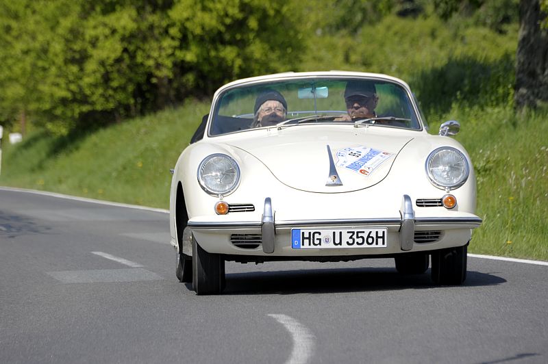 Porsche_95aR.jpg