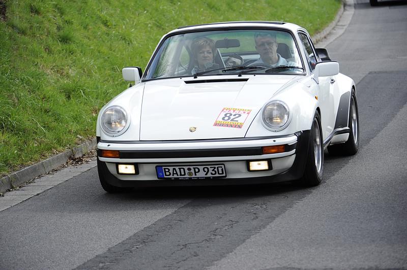 Porsche_82a.jpg