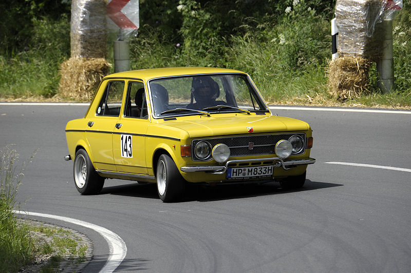 Fiat128_143b.jpg