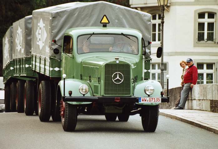 Mercedes1B.jpg