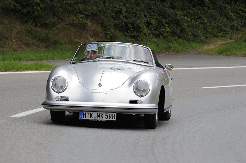 Porsche_84b.jpg