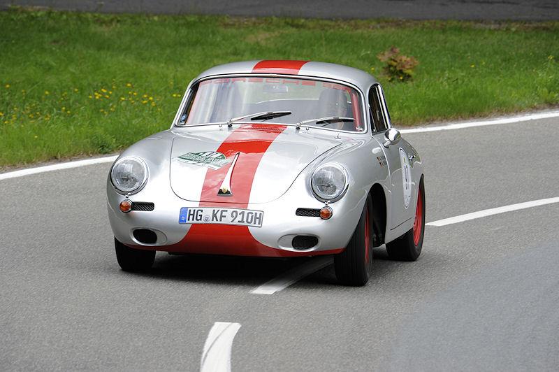 Porsche_97b.jpg