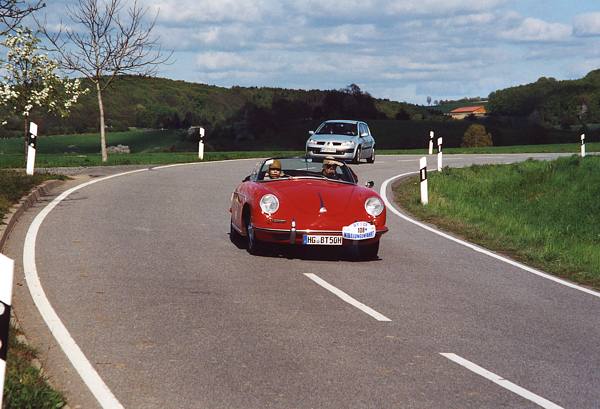 Porsche356_108.jpg