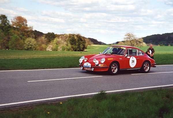 Porsche911_38.jpg