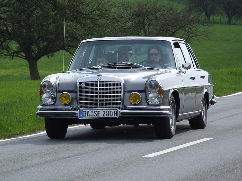 Mercedes280.jpg