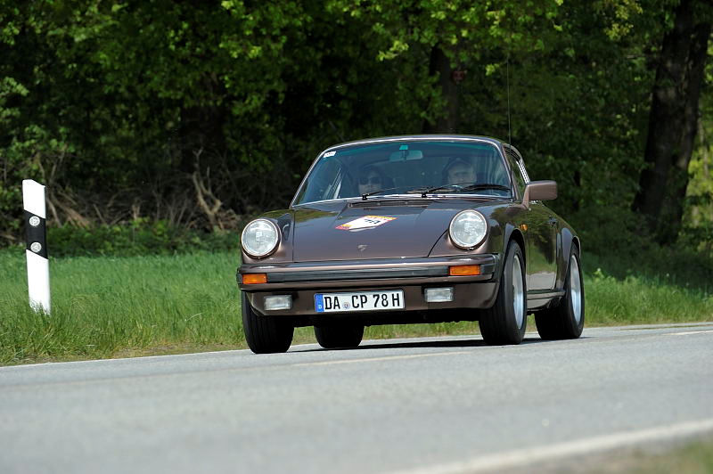 Porsche4a.jpg
