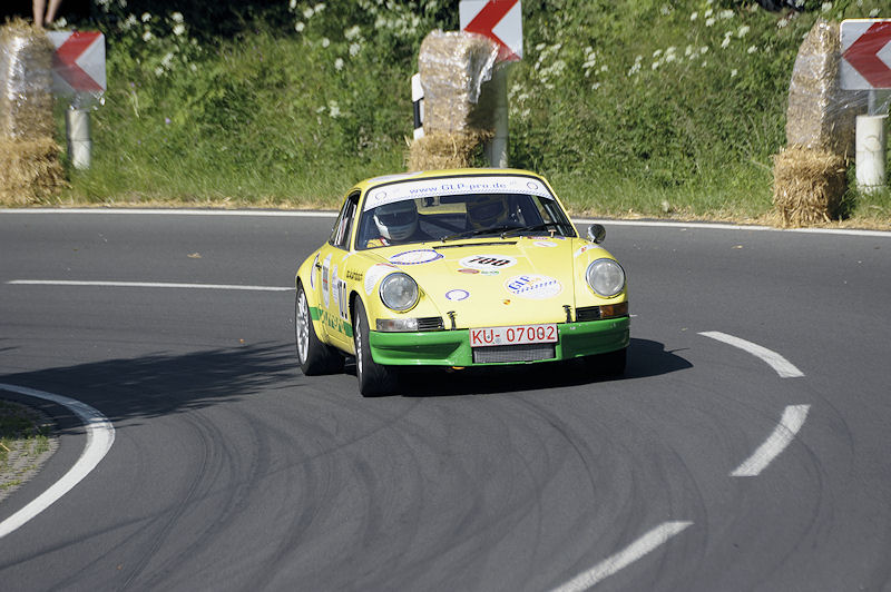Porsche_100a.jpg