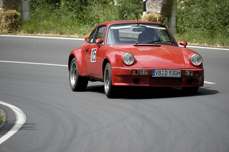 Porsche_105b.jpg