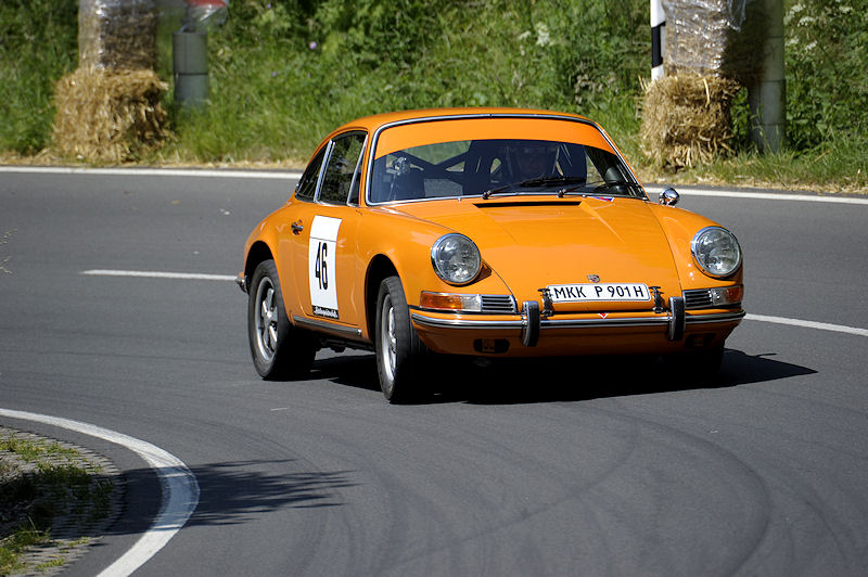 Porsche_46a.jpg